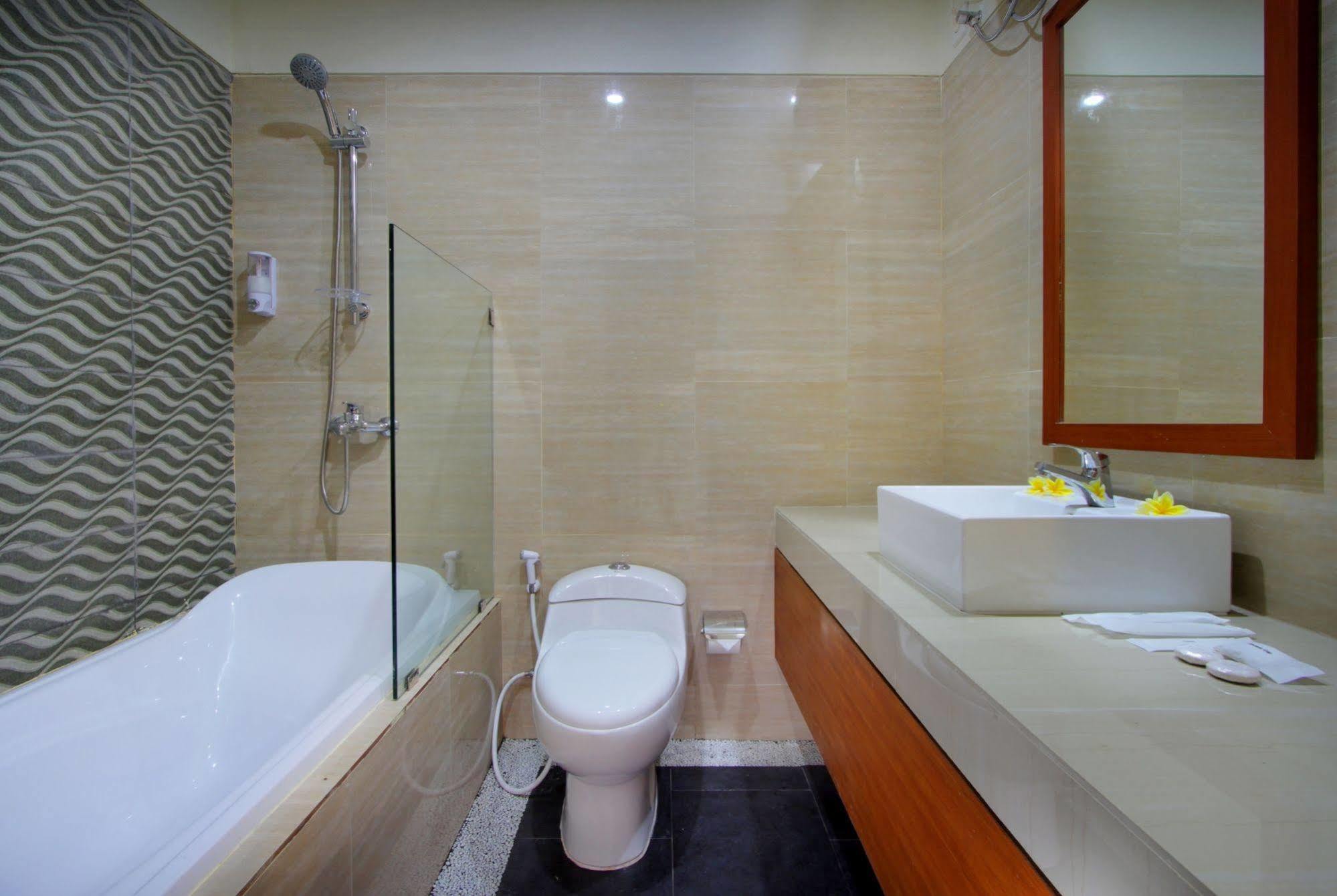 Umah Bali Suites And Residence Denpasar Exteriör bild