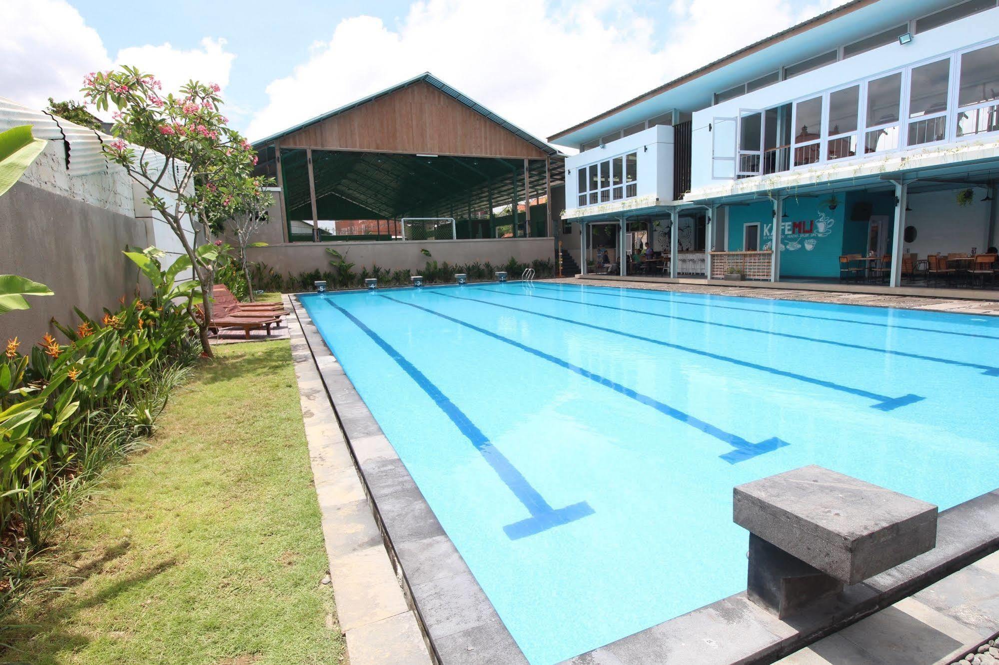 Umah Bali Suites And Residence Denpasar Exteriör bild